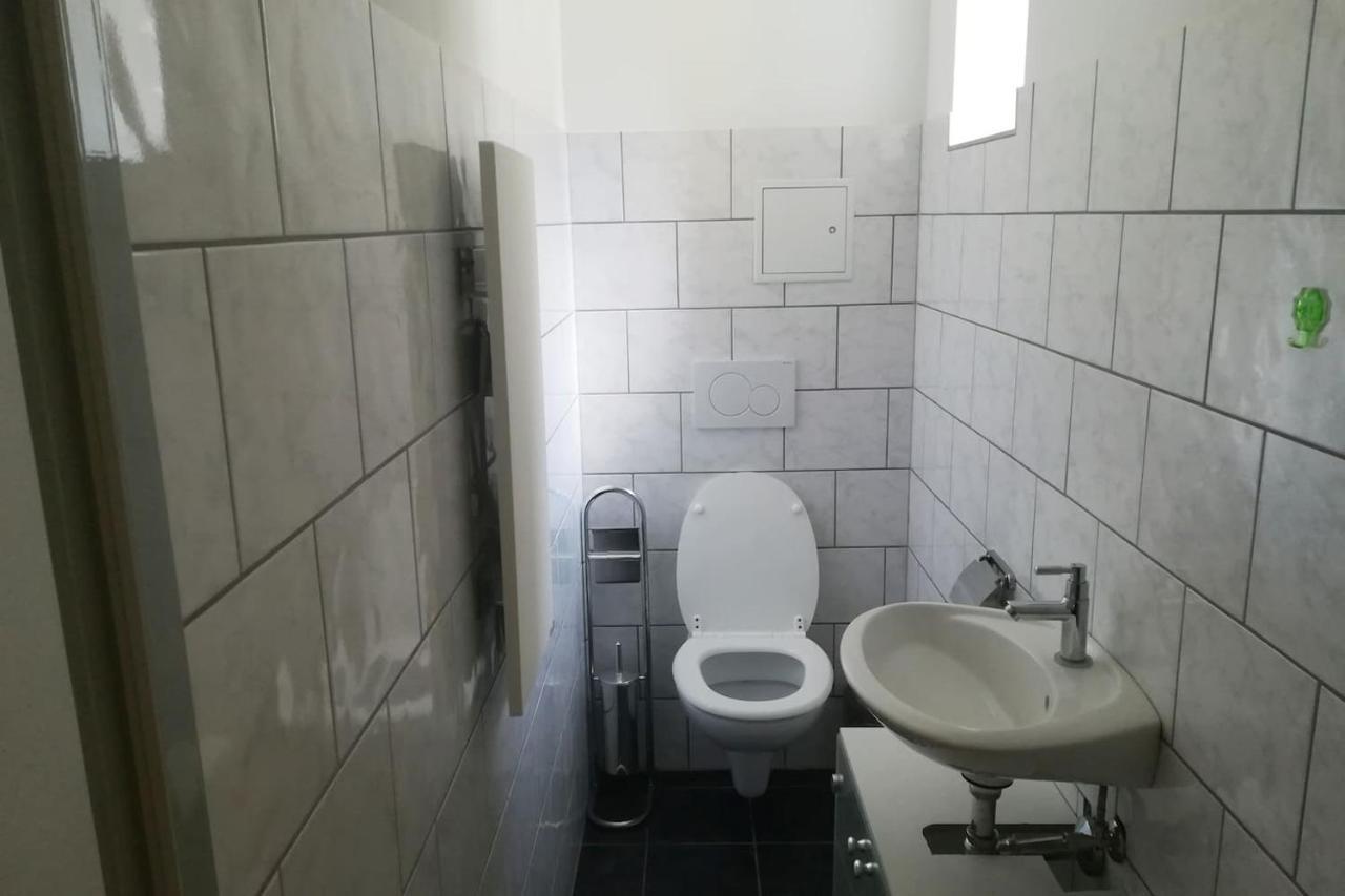 1 Bedroom Apartment Near Central Station ウィーン エクステリア 写真